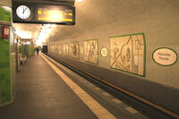 U- Bahn, &Uuml;bergleisfl&auml;che